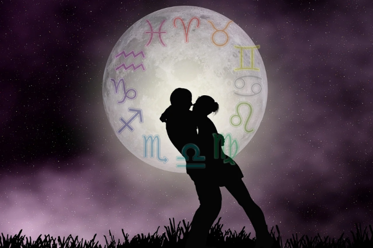 Exploring Moon Sign Compatibility - Myastron Astrology